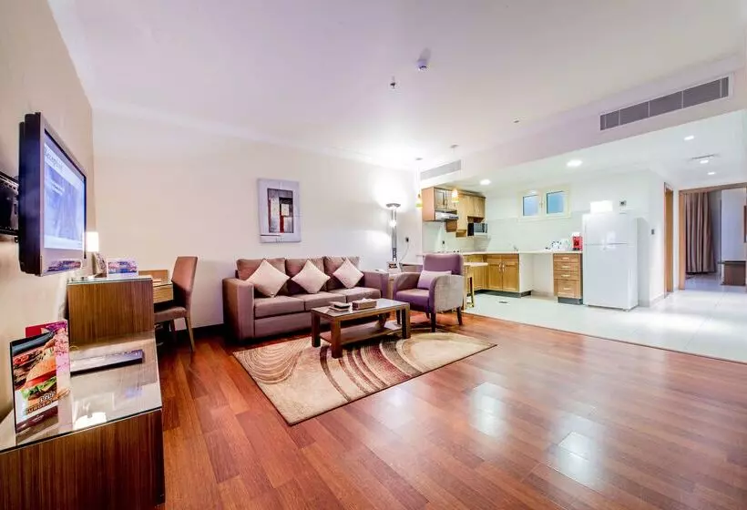 Fotos del hotel Golden Tulip Buraidah:  13