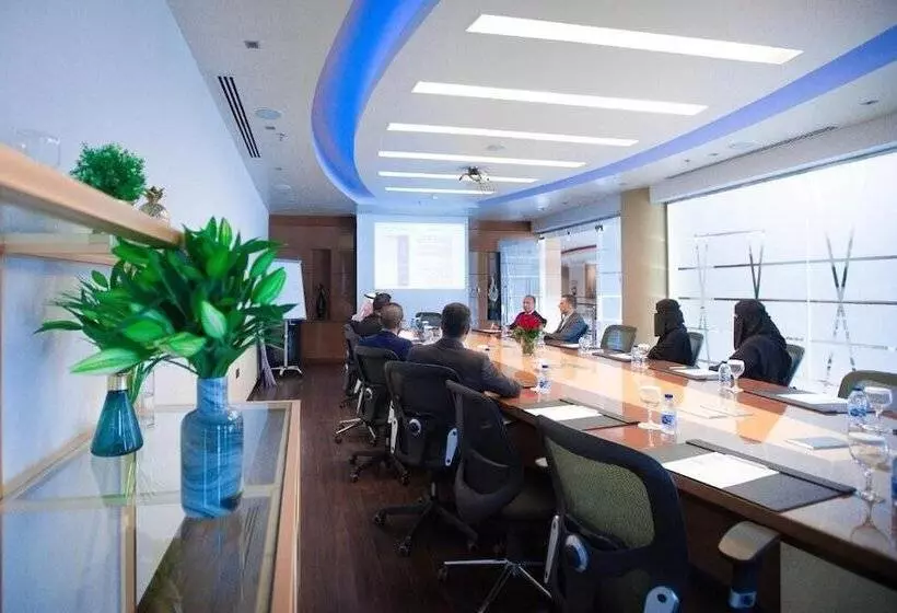 Fotos del hotel Golden Tulip Buraidah:  12