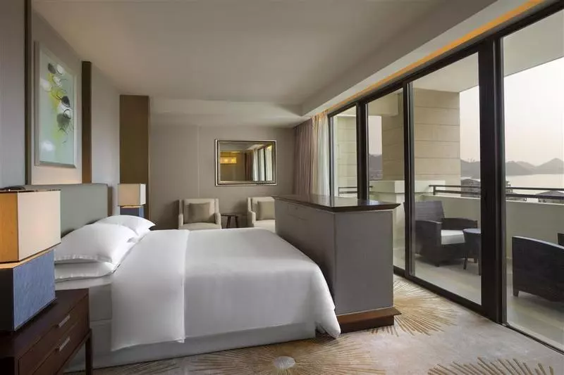 Fotos del hotel Sheraton Bailuhu Resort, Huizhou:  11