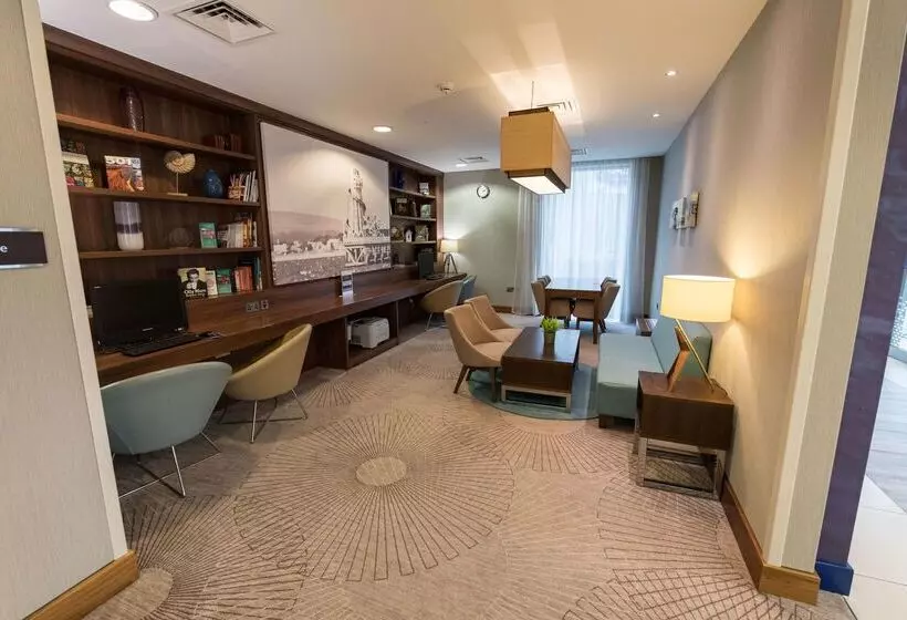 Fotos del hotel Hampton By Hilton Bournemouth:  25