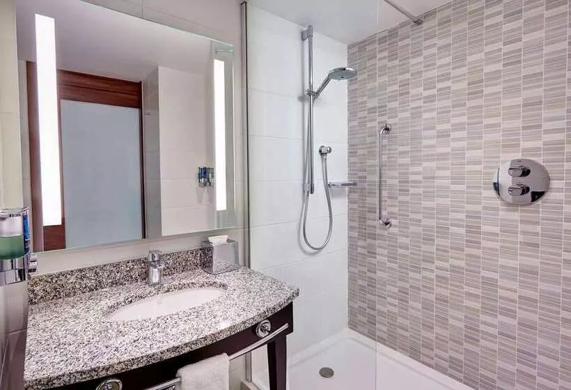 Fotos del hotel Hampton By Hilton Bournemouth:  13