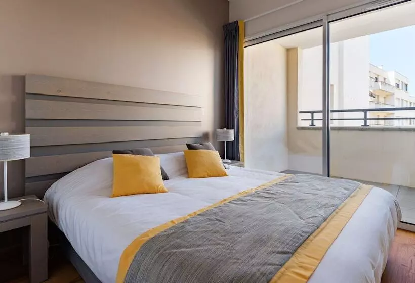 Fotos del hotel Lagrange Vacances Les Patios Eugénie:  16