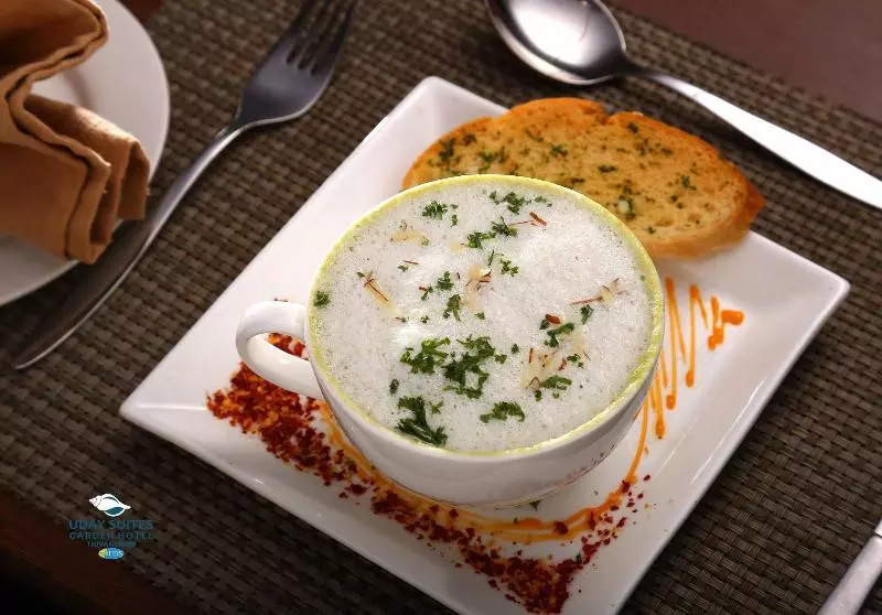 Fotos del hotel Uday Suites  The Airport:  4