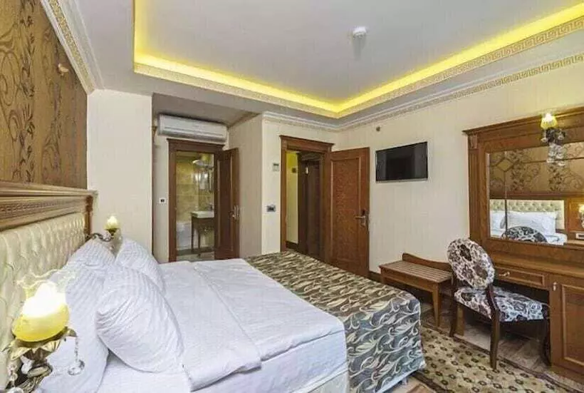 Fotos del hotel Lausos Palace:  22