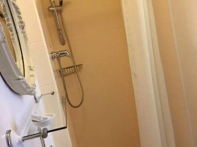 Fotos del hotel The Phantele Bed & Breakfast:  13