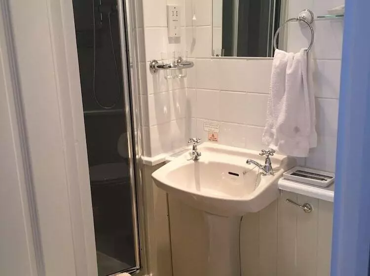 Fotos del hotel The Phantele Bed & Breakfast:  5