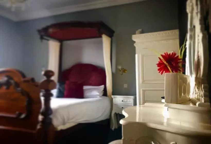 Fotos del hotel The Lilly Restaurant With Rooms:  21