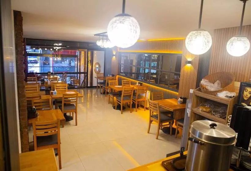 Fotos del hotel Zirve:  16