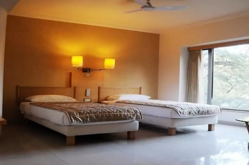 Fotos del hotel Orchard Pune:  10