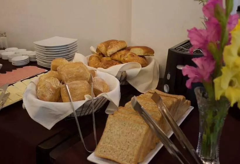 Fotos del hotel Marco Wasi:  3