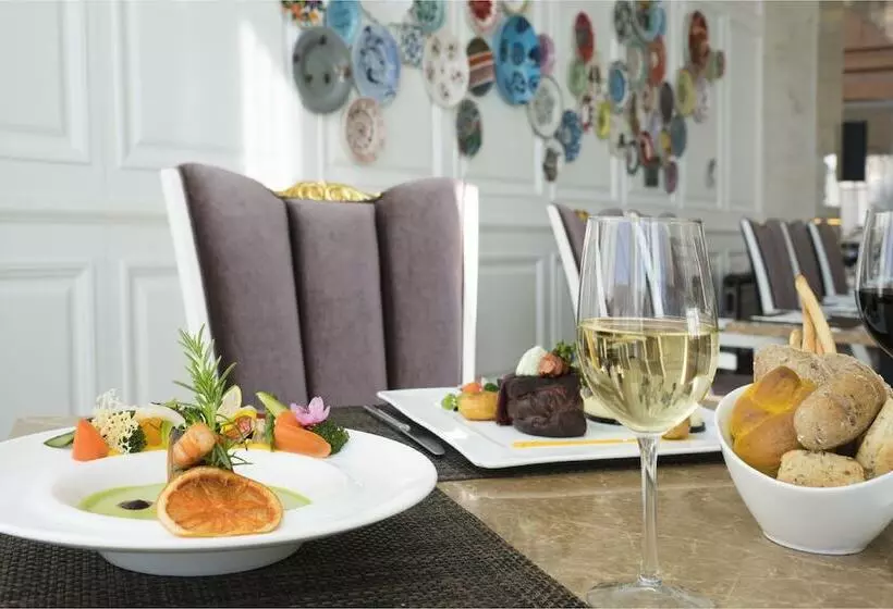 Fotos del hotel Hotels & Preference Hualing Tbilisi:  11