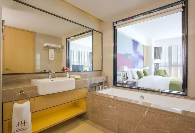 Hotels & Preference Hualing Tbilisi