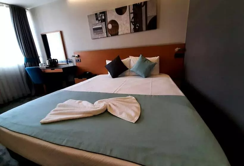 Fotos del hotel Sapko Airport:  24