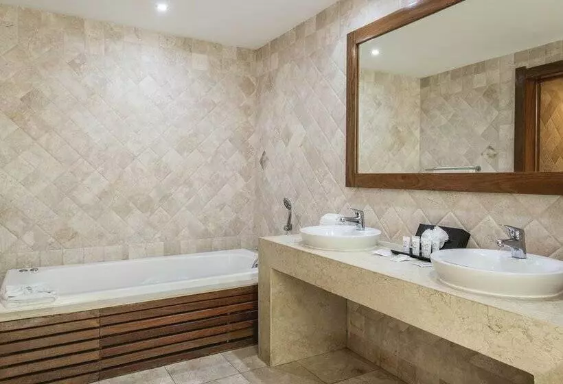 Fotos del hotel Be Live Experience Hamaca Beach:  33