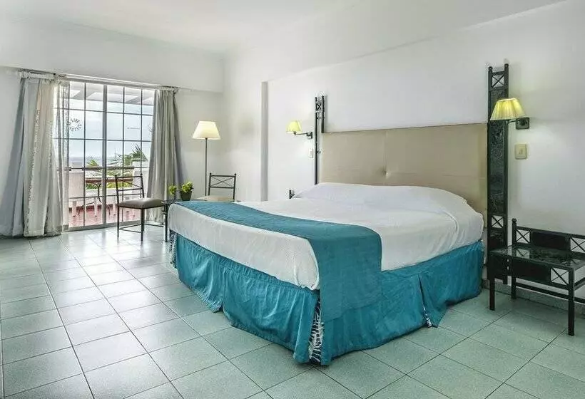 Fotos del hotel Be Live Experience Hamaca Beach:  12