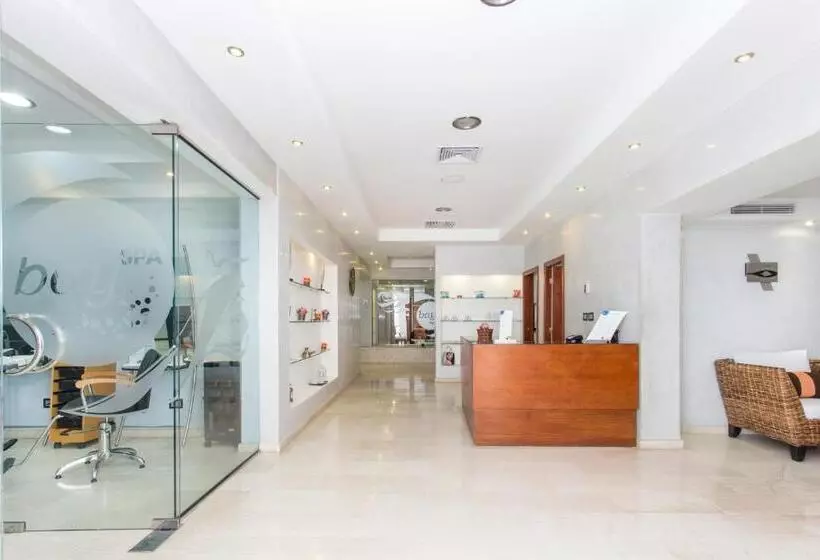 Fotos del hotel Be Live Experience Hamaca Beach:  2