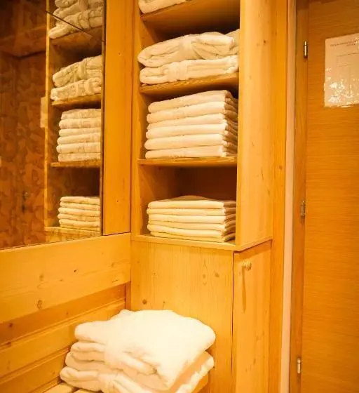 Fotos del hotel Haas:  3