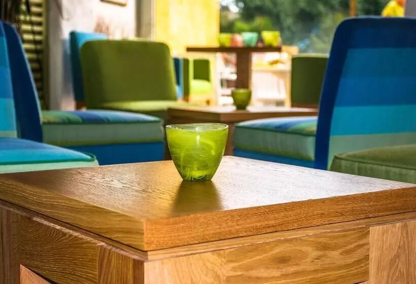 Fotos del hotel Hôtel La Caravelle:  4