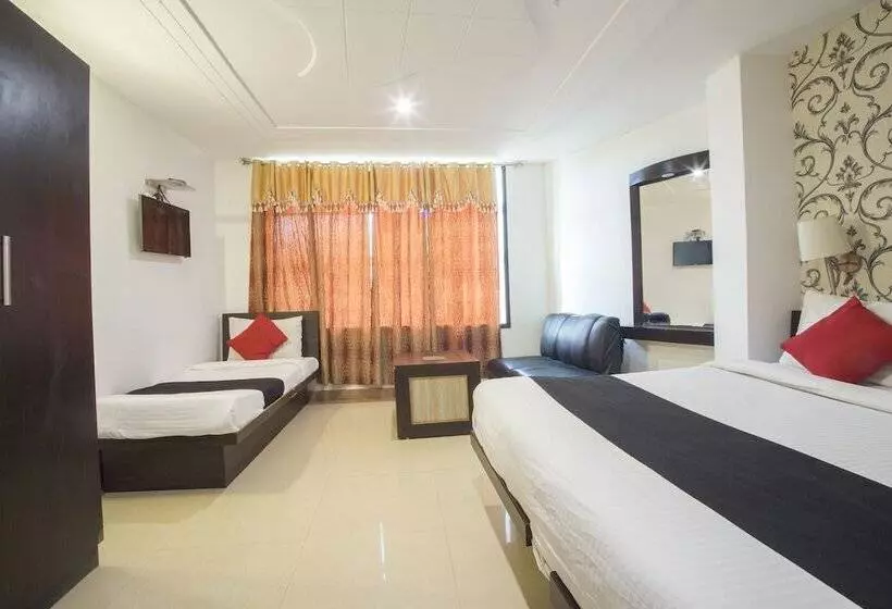 Fotos del hotel Optimum Tara Palace:  23