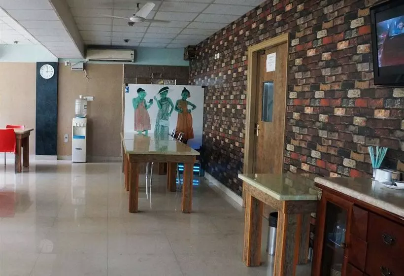 Fotos del hotel Lotels Residency:  19