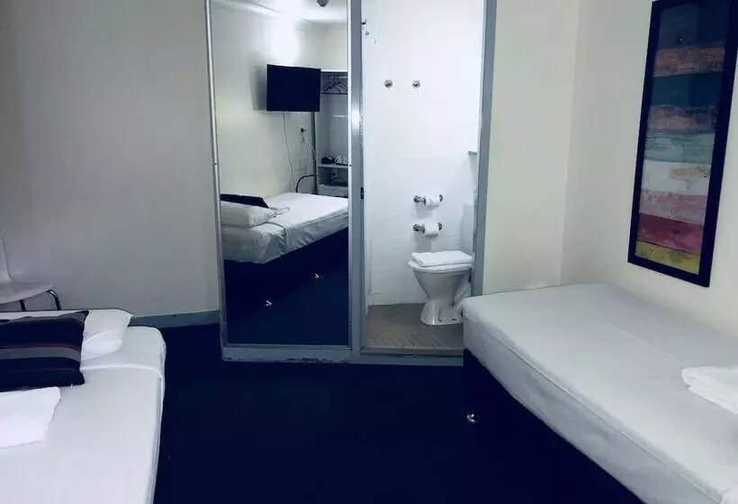 Fotos del hotel Turbot House:  11