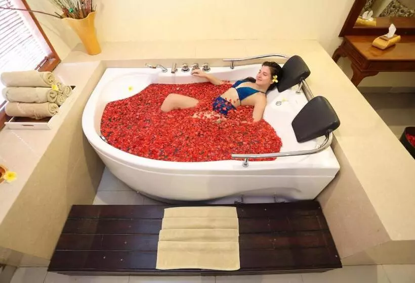 Fotos del hotel The Sun  &amp; Spa Legian  Chse Certified:  3