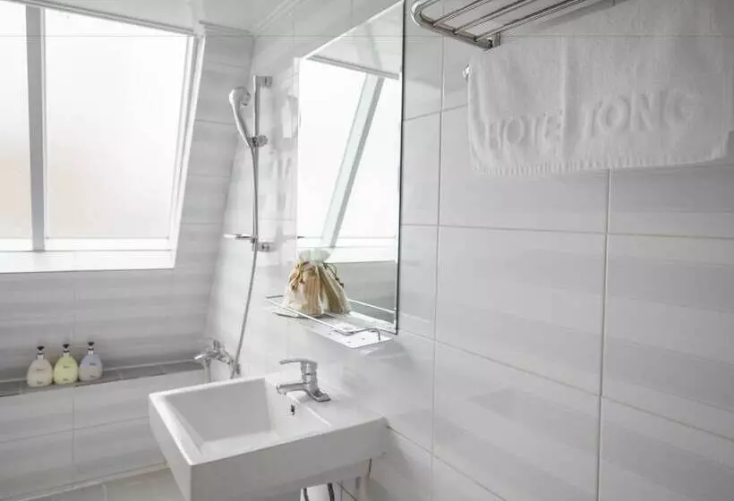 Fotos del hotel Travel Monster:  16