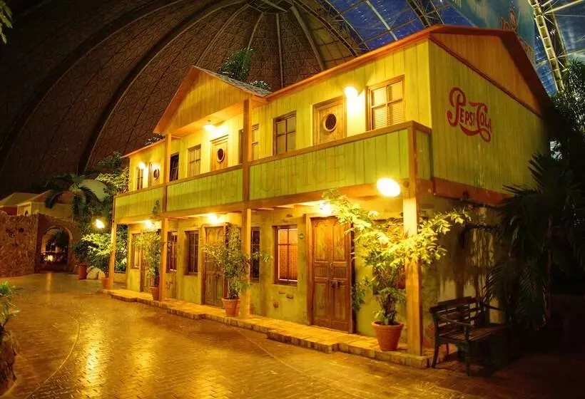 Fotos del hotel Tropical Islands:  3