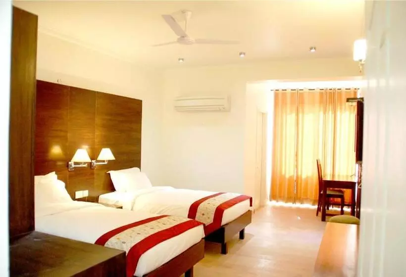 Fotos del hotel 66 Residency-boutique City Centre:  18