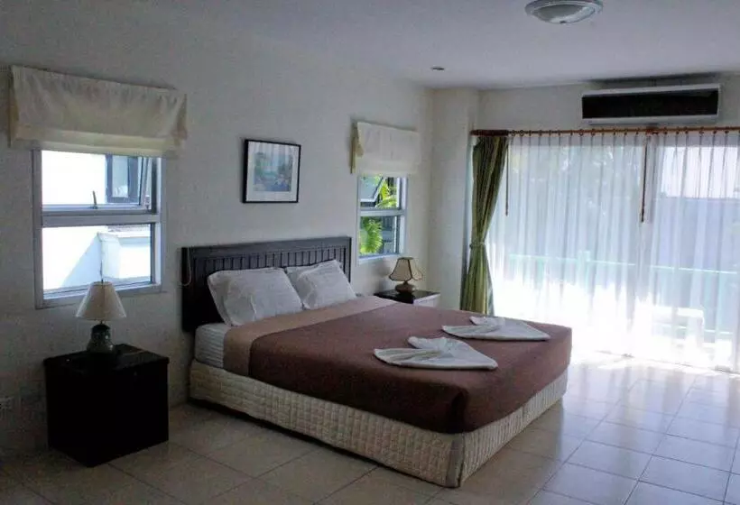 Fotos del hotel Ben's House:  19