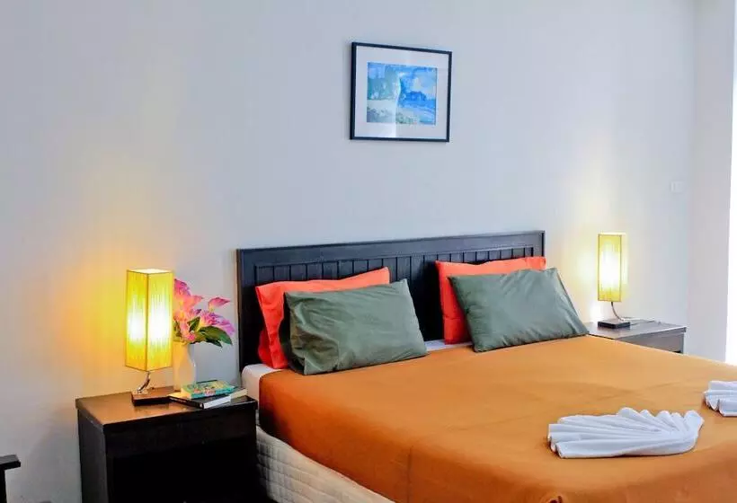 Fotos del hotel Ben's House:  2