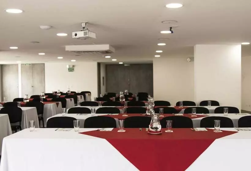 Fotos del hotel El Portón De San Joaquin:  4