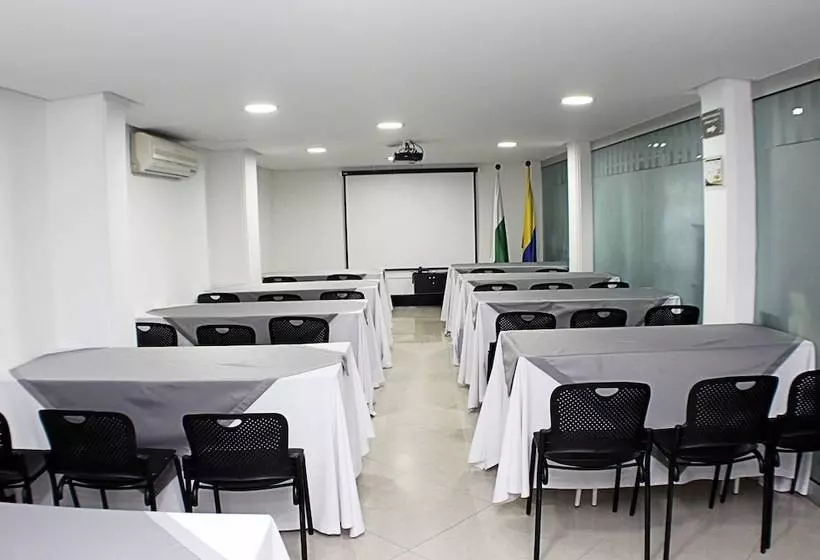 Fotos del hotel El Portón De San Joaquin:  11