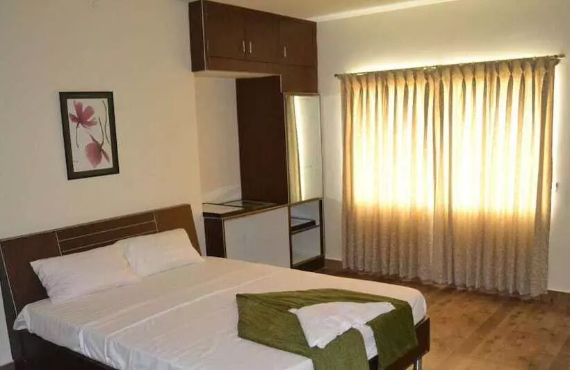 Fotos del hotel Manar Suites:  6