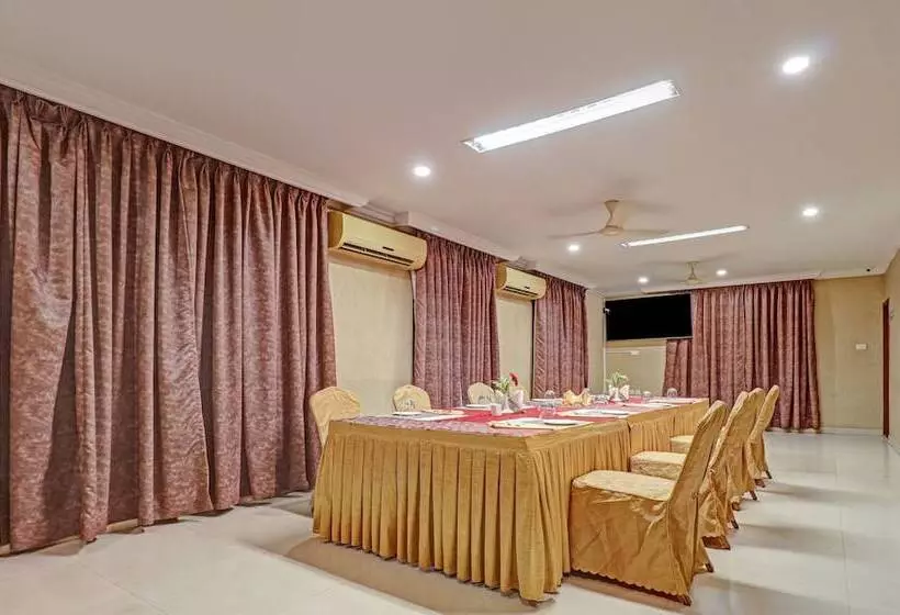 Fotos del hotel Sabari Park:  6