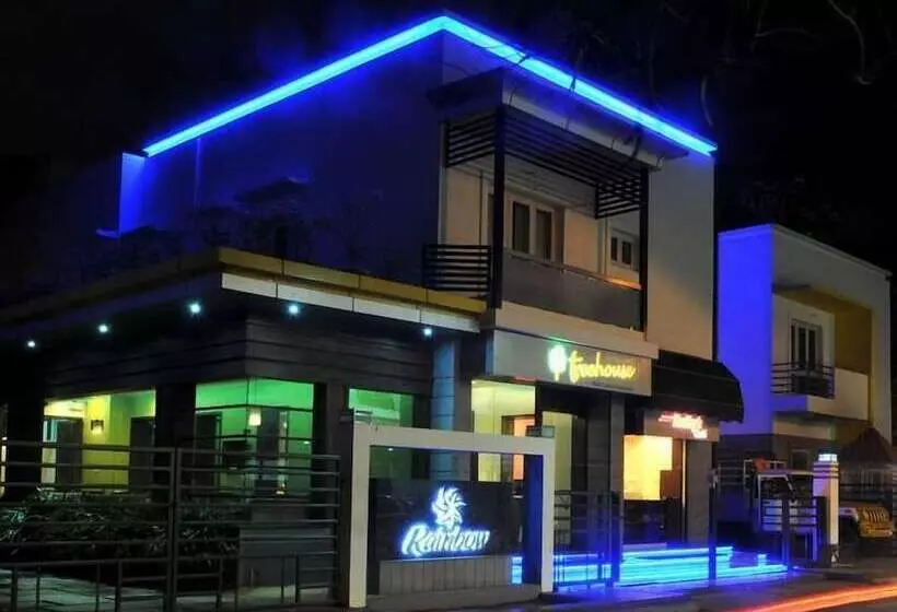 Fotos del hotel Rainbow:  13