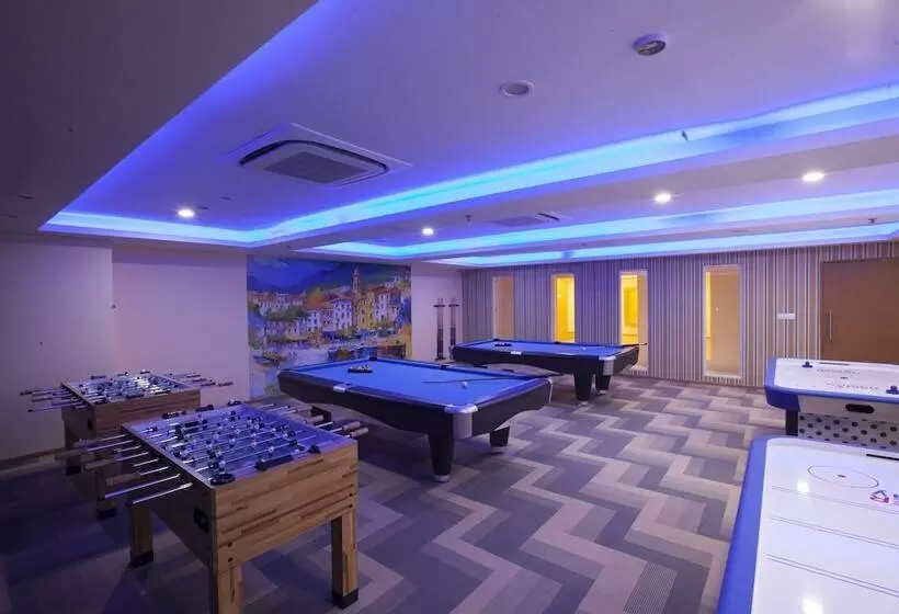 Fotos del hotel United21 The Grand:  16