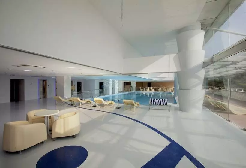 Fotos del hotel United21 The Grand:  3