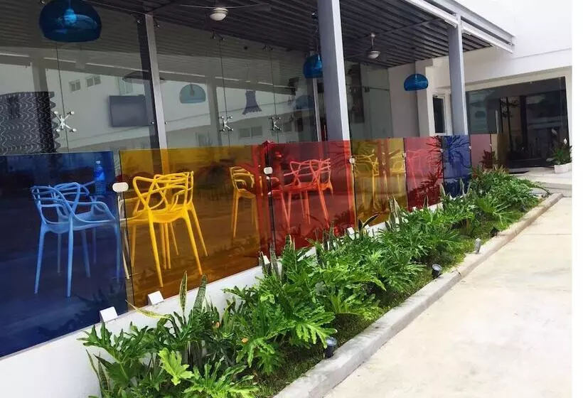 Fotos del hotel Es Design:  14