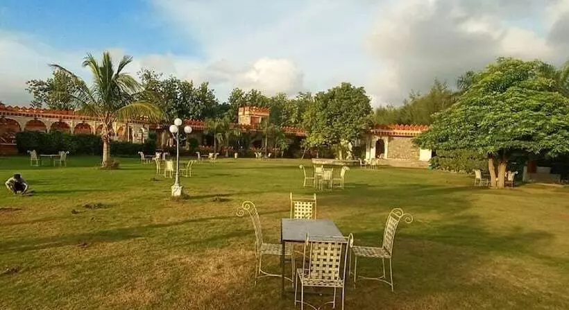 Fotos del hotel The Country Side Resorts:  7