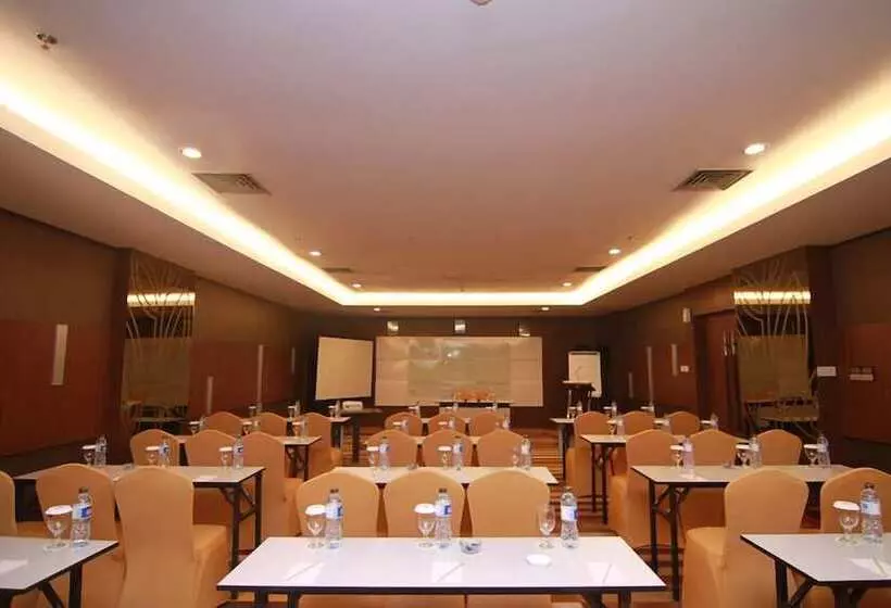 Fotos del hotel The Falatehan Hotel By Safin:  23