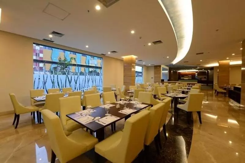 Fotos del hotel The Falatehan Hotel By Safin:  4