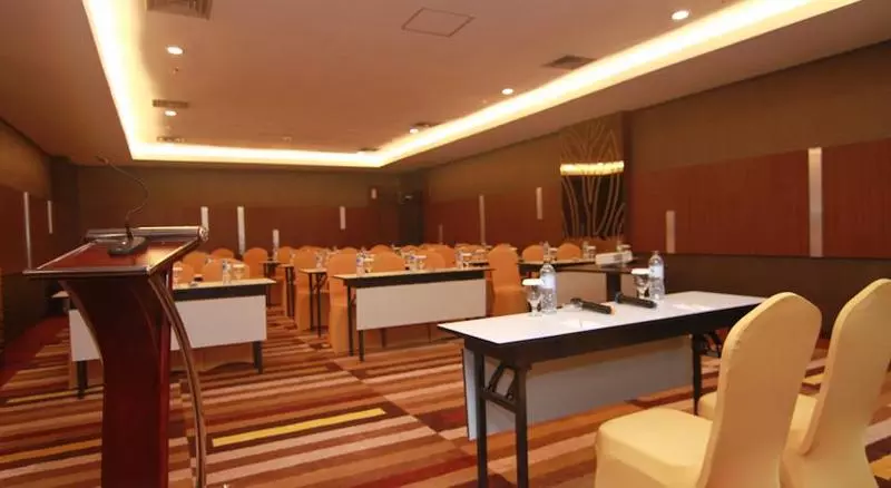 Fotos del hotel The Falatehan Hotel By Safin:  20