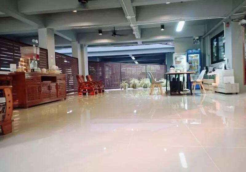 Fotos del hotel Beerapan:  3