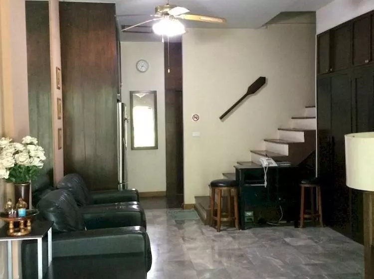 Fotos del hotel Coral Grand Place Bangkok:  2