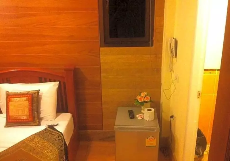 Fotos del hotel Tanee Place:  17