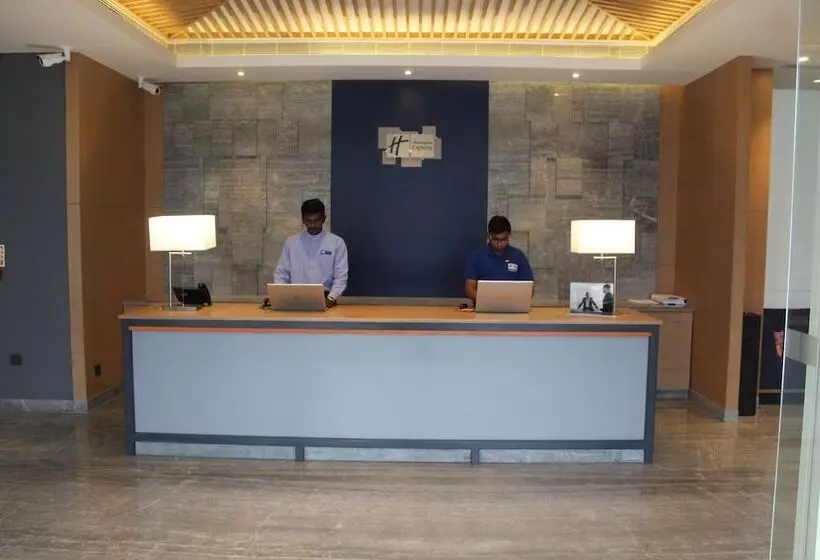 Fotos del hotel Holiday Inn Express Chennai Omr Thoraipakkam, An Ihg:  3