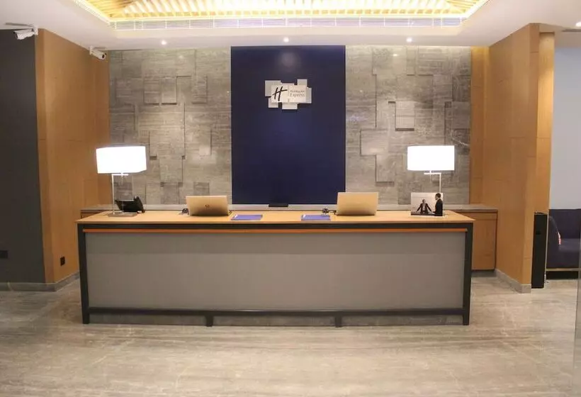 Fotos del hotel Holiday Inn Express Chennai Omr Thoraipakkam, An Ihg:  8