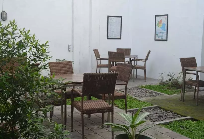 Fotos del hotel Mawar Asri:  11