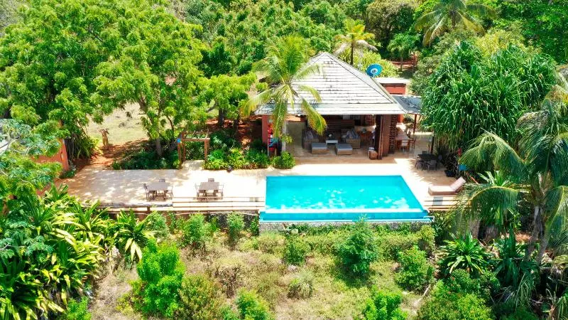 On Vacation Acantilado De La Tierra